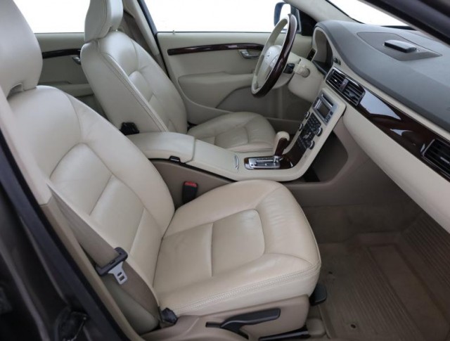 Volvo XC70  D5 AWD 