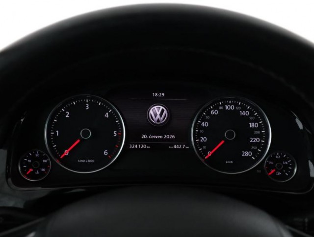Volkswagen Touareg  3.0 TDI 