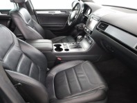 Volkswagen Touareg  3.0 TDI 