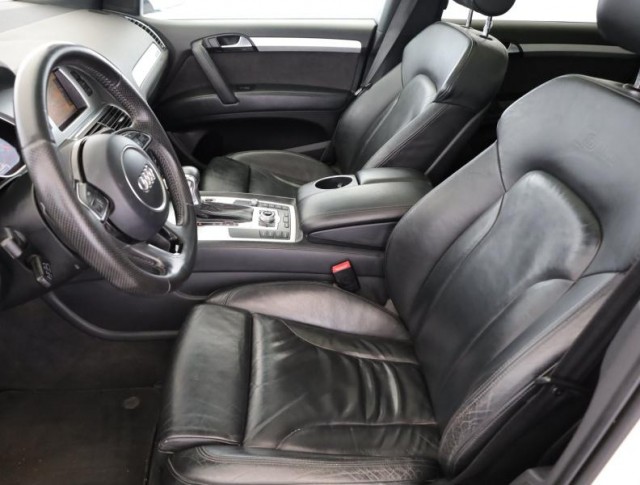 Audi Q7  3.0 TDI S-Line