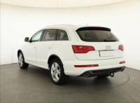 Audi Q7  3.0 TDI S-Line
