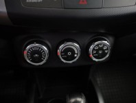 Mitsubishi Outlander  2.2 DI-D 