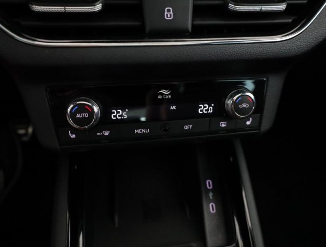 Škoda Kamiq  1.0 TSI Monte Carlo