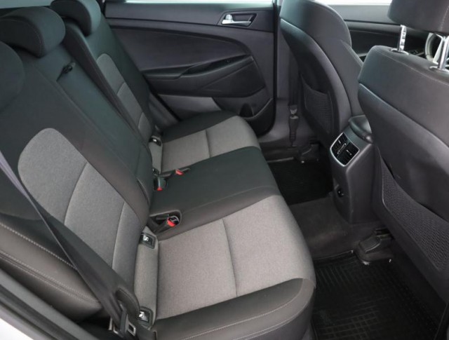 Hyundai Tucson  1.6 CRDi 