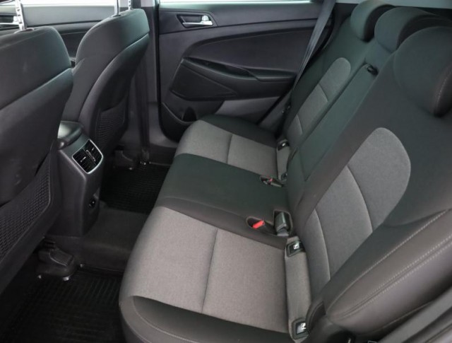 Hyundai Tucson  1.6 CRDi 