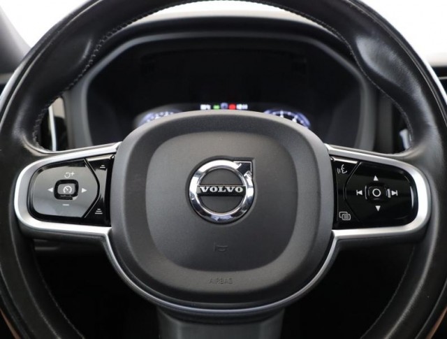 Volvo XC60  T5 AWD 