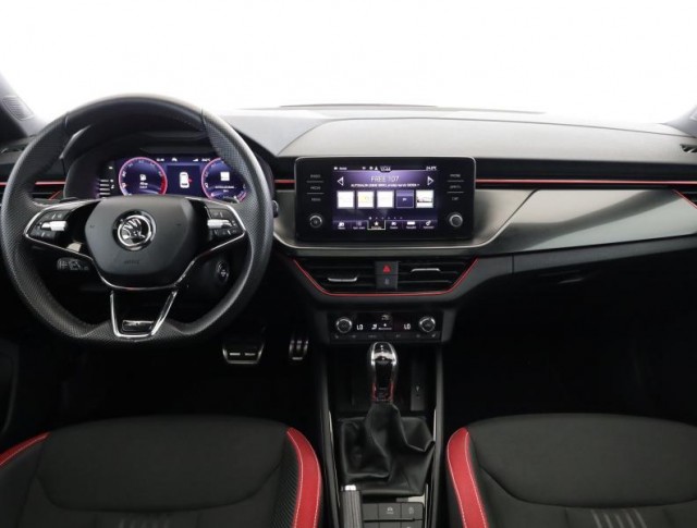 Škoda Kamiq  1.0 TSI Monte Carlo
