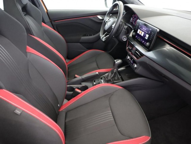 Škoda Kamiq  1.0 TSI Monte Carlo