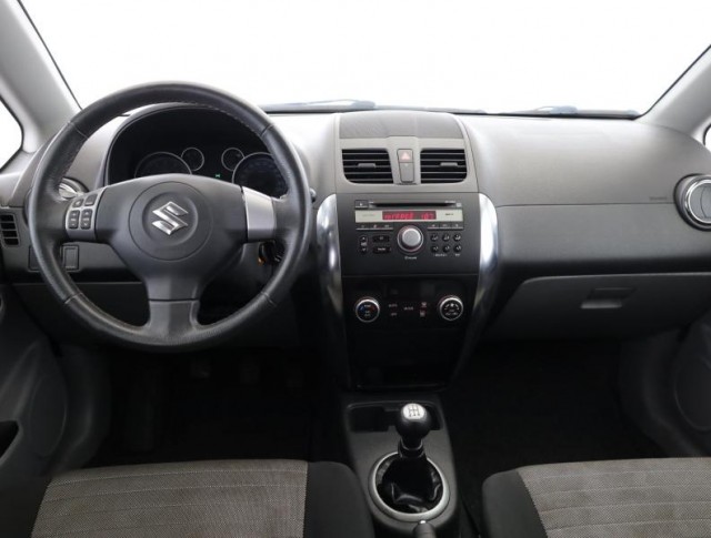 Suzuki SX4  1.6 VVT 