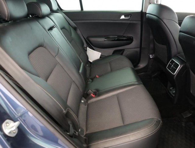 Kia Sportage  1.6 CRDi 
