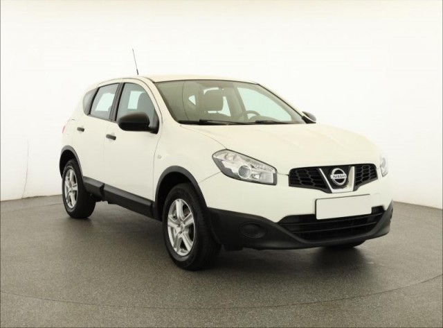 Nissan Qashqai  1.6 