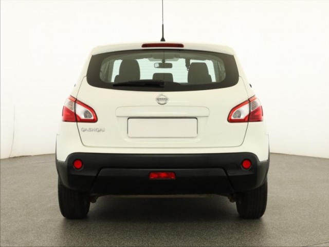 Nissan Qashqai  1.6 