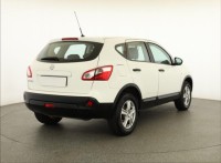 Nissan Qashqai  1.6 