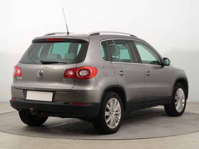 Volkswagen Tiguan  2.0 TDI 