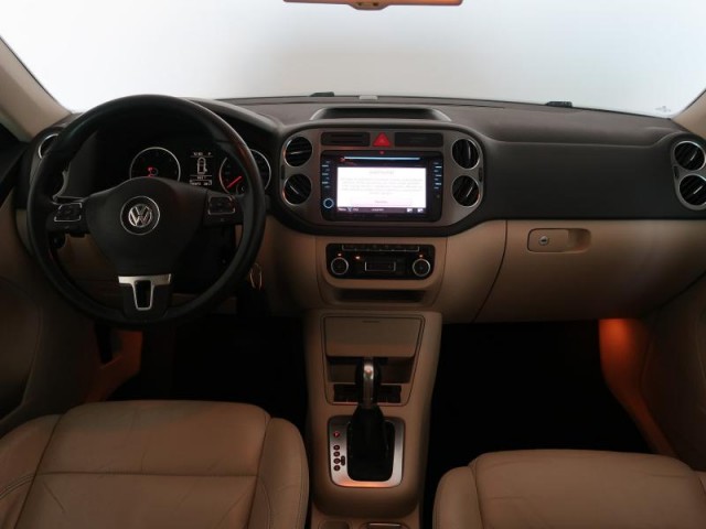 Volkswagen Tiguan  2.0 TDI 