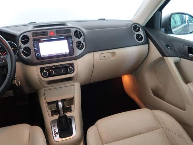 Volkswagen Tiguan  2.0 TDI 
