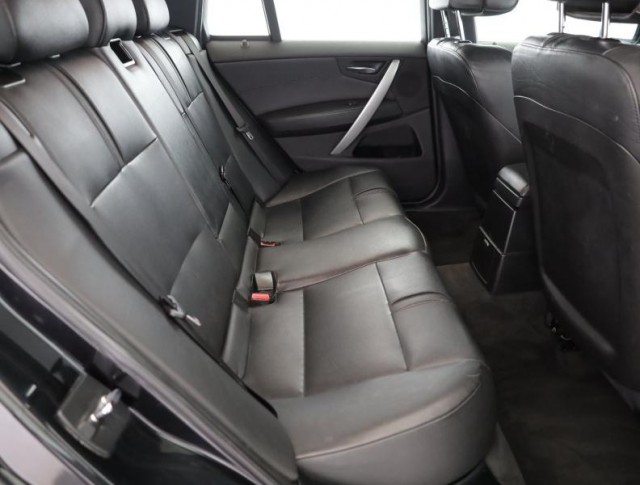 BMW X3  2.0d 