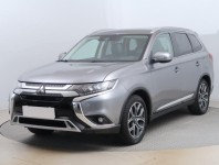 Mitsubishi Outlander  2.0 