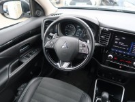Mitsubishi Outlander  2.0 