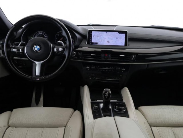BMW X6  xDrive40d 