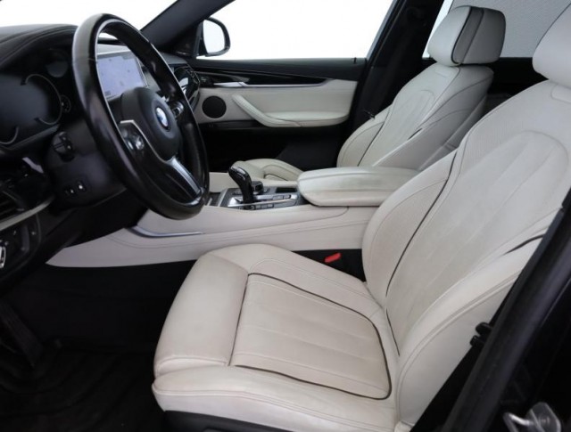BMW X6  xDrive40d 