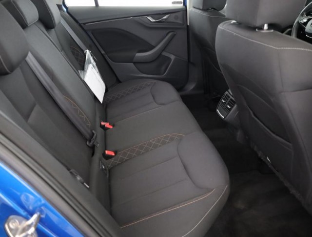 Škoda Kamiq  1.0 TSI Ambition