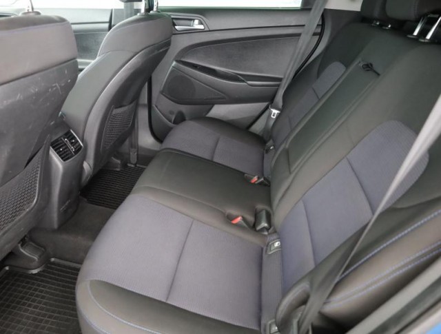 Hyundai Tucson  1.7 CRDi 