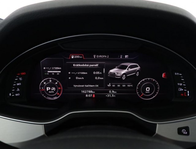 Audi Q7  3.0 TDI S-Line