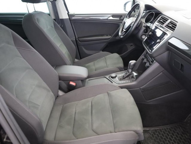 Volkswagen Tiguan  2.0 TDI 