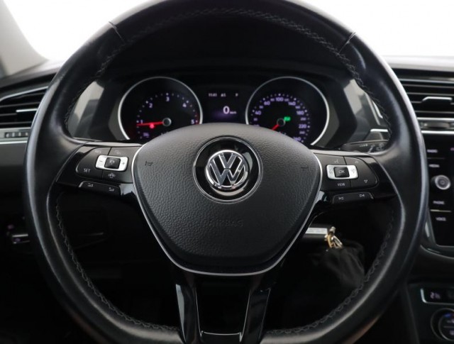 Volkswagen Tiguan  2.0 TDI 