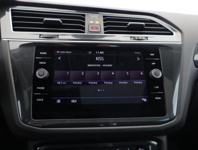 Volkswagen Tiguan  2.0 TDI 