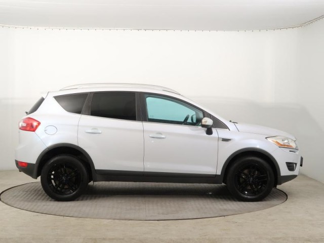 Ford Kuga  2.5 Turbo ST-Line