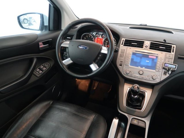 Ford Kuga  2.5 Turbo ST-Line