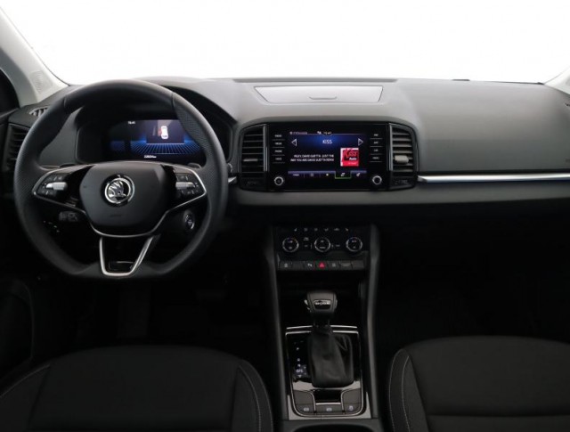 Škoda Karoq  1.5 TSI Drive