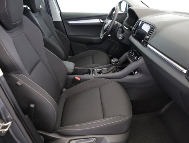Škoda Karoq  1.5 TSI Drive