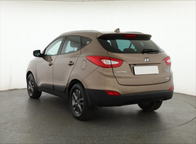 Hyundai ix35  2.0 CRDi Trikolor