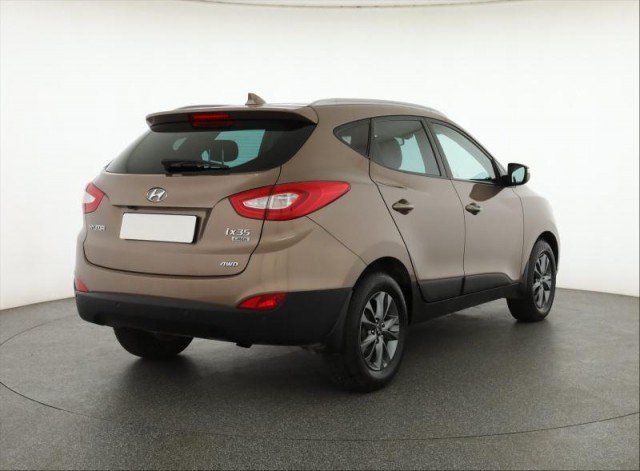 Hyundai ix35  2.0 CRDi Trikolor