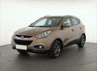 Hyundai ix35  2.0 CRDi Trikolor