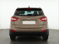 Hyundai ix35  2.0 CRDi Trikolor
