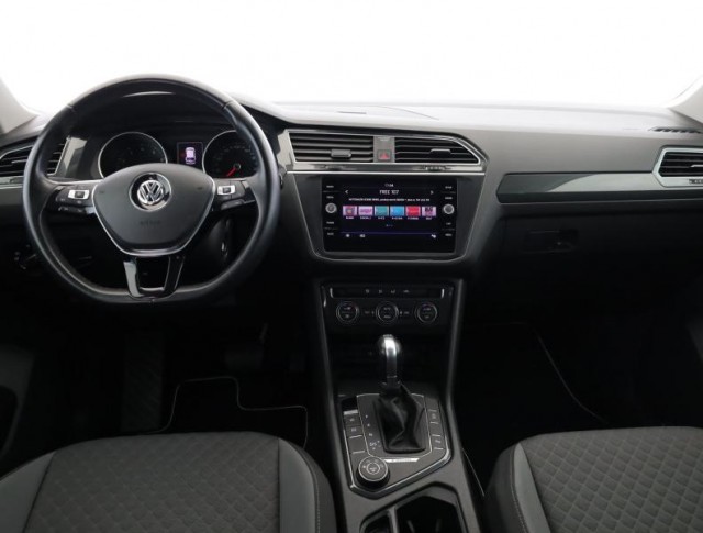 Volkswagen Tiguan  2.0 TSI Comfortline