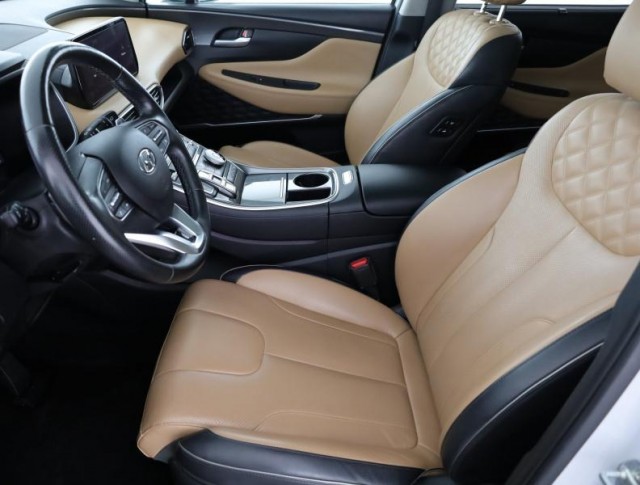 Hyundai Santa Fe  2.2 CRDi 