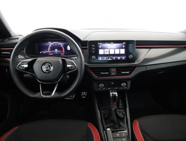 Škoda Kamiq  1.0 TSI Monte Carlo