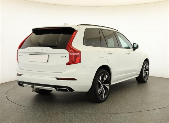 Volvo XC90  B6 AWD R-Design