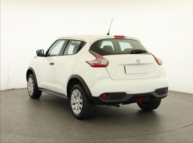 Nissan Juke  1.6 i 