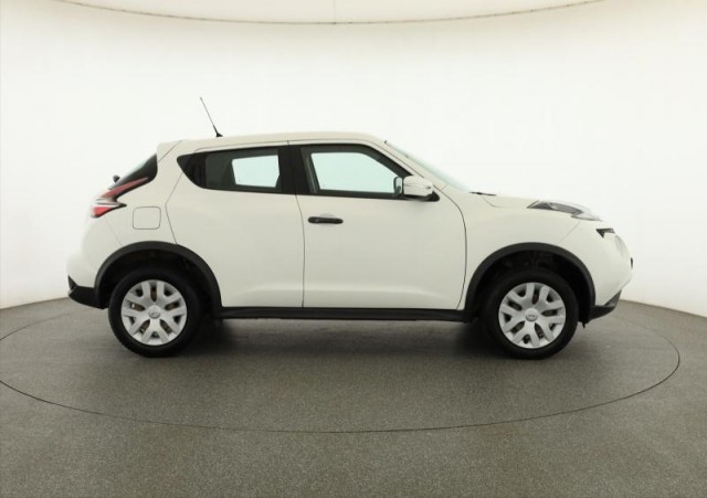Nissan Juke  1.6 i 