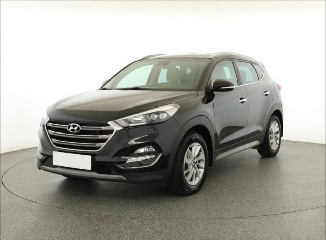 Hyundai Tucson  2.0 CRDi 