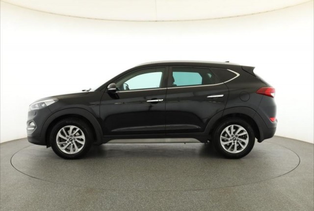 Hyundai Tucson  2.0 CRDi 