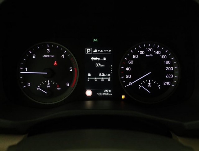 Hyundai Tucson  2.0 CRDi 