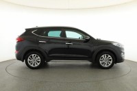 Hyundai Tucson  2.0 CRDi 