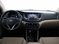 Hyundai Tucson  2.0 CRDi 